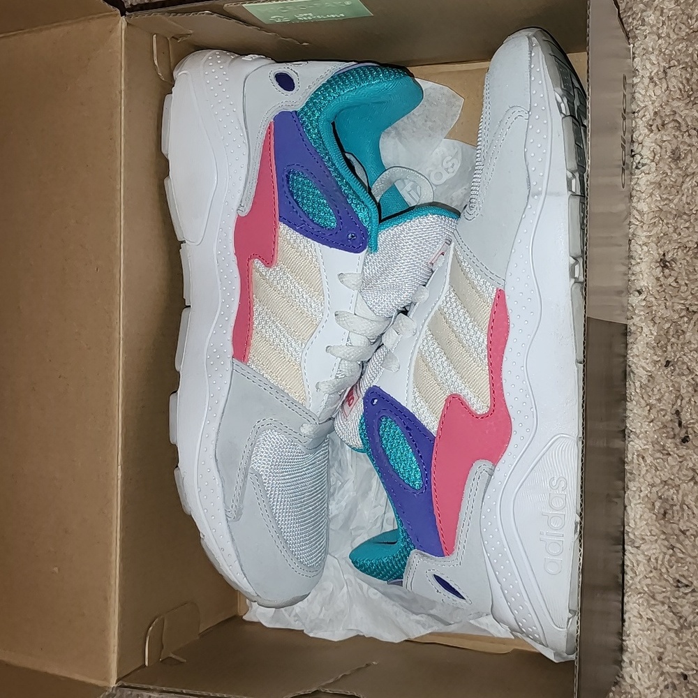 Adidas cloud foam crazychaos size 8.